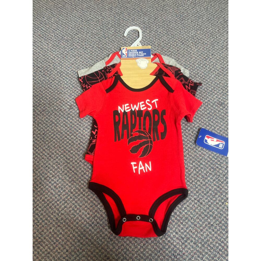 Toronto Raptors NBA Infant Bodysuit Set 6/9 months